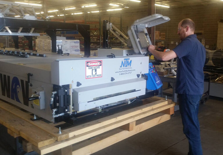 Cost & What to Look for When Buying a Portable Roof Panel Rollformer