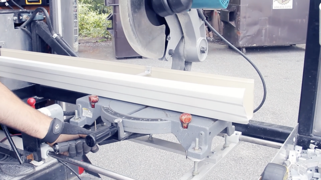How to Run Gutter & Use the Workstation of a Nasser Gutter Machine